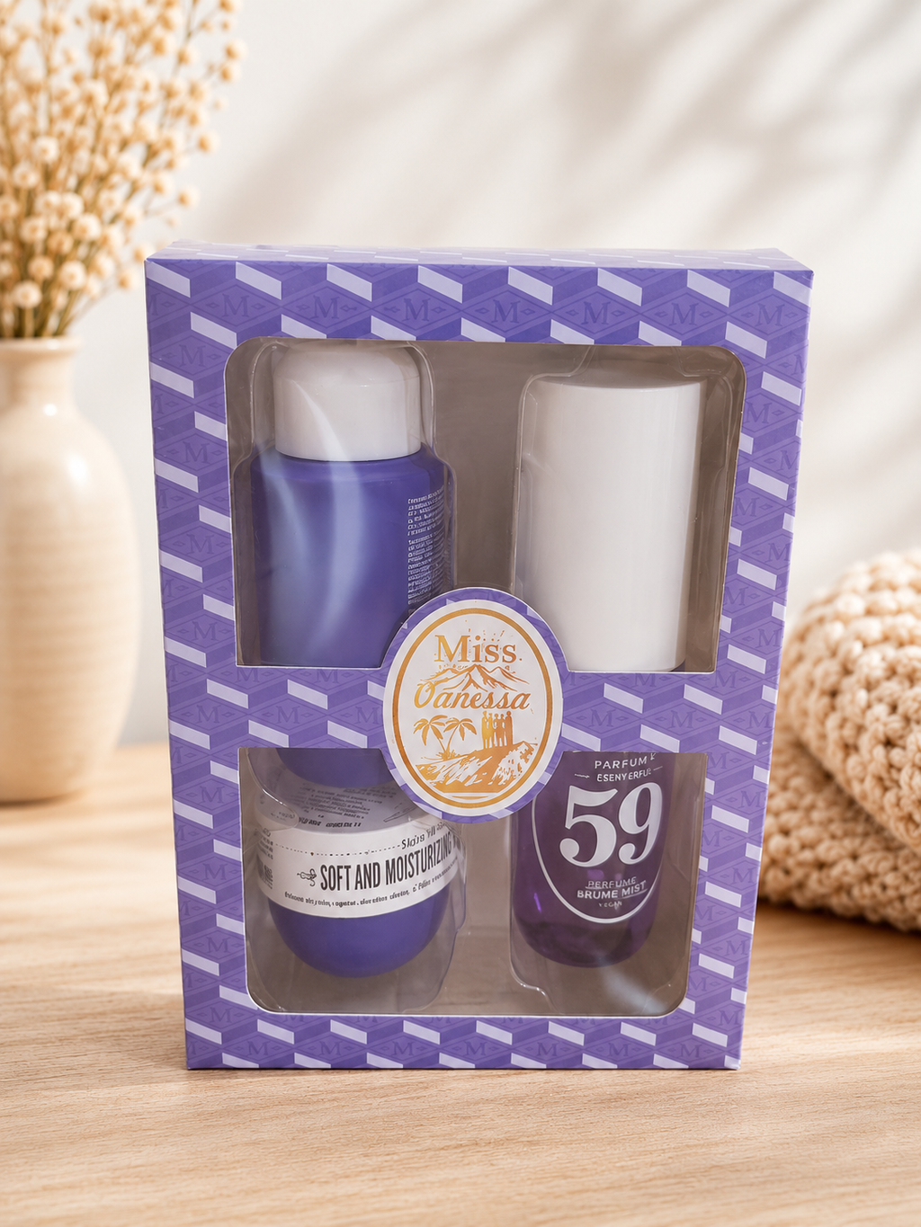 Coffret n° 59 de miss Vanessa (dupe de sol de Janeiro n°59) contenant une brume en 90 ml, une crème pour le corps en 50 ml et un gel douche en 90 ml